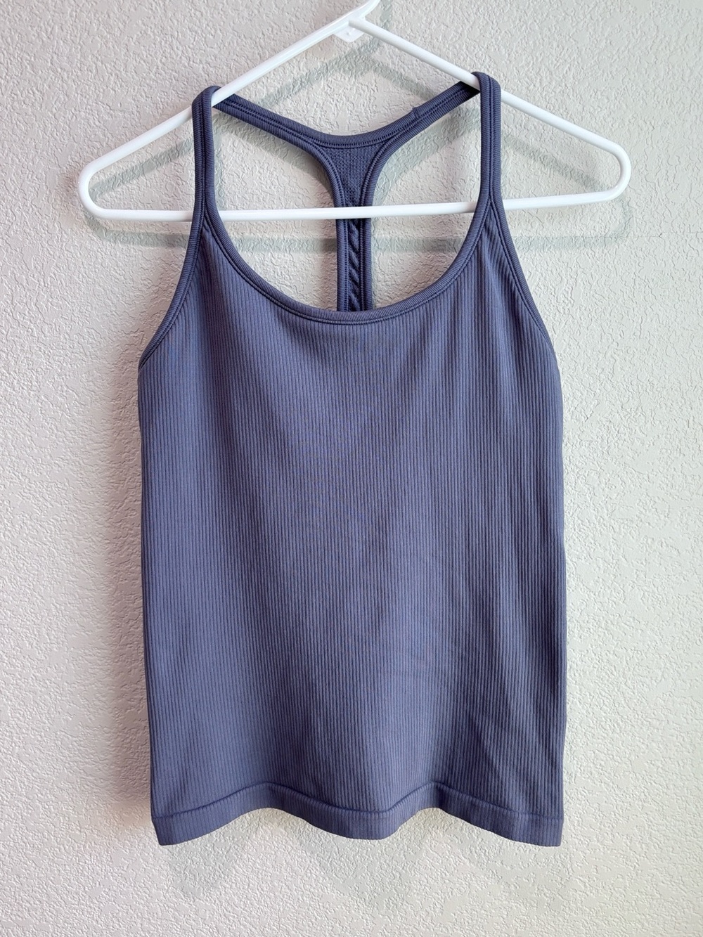 Athleta Renew Built In Bra Tank Top Seamless Ribbed Purple Women’s Size Large